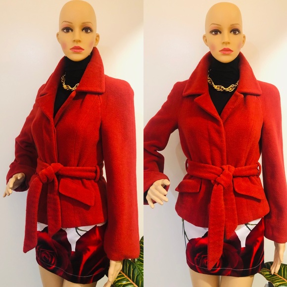 𝑾𝒐𝒓𝒕𝒉 𝑻𝒓𝒆𝒏𝒄𝒉 𝑪𝒐𝒂𝒕 - Picture 3 of 6